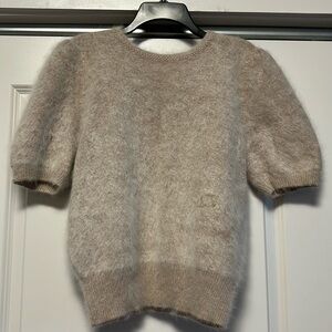 Angora Short Sleeve top